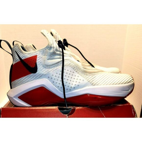 Nike LeBron Soldier XIV USA Sneakers - Size 14 - Picture 2 of 14